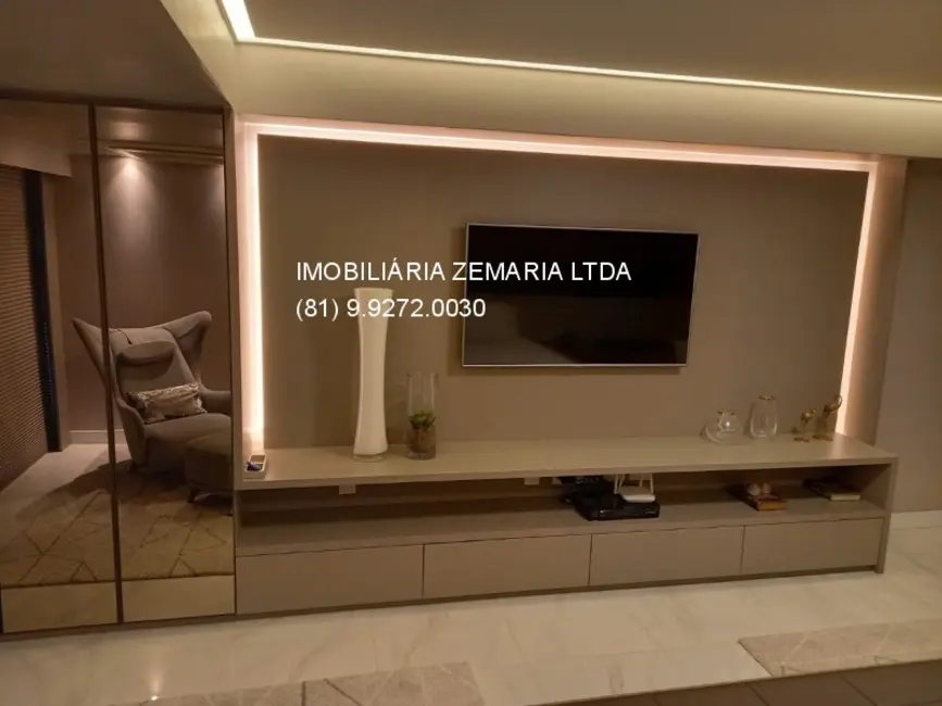 Apartamento com 5 quartos à venda, 312m2 em Recife - PE - imagem 3 Foto 3 de Apartamento com 5 quartos à venda, 312m2 em Recife - PE