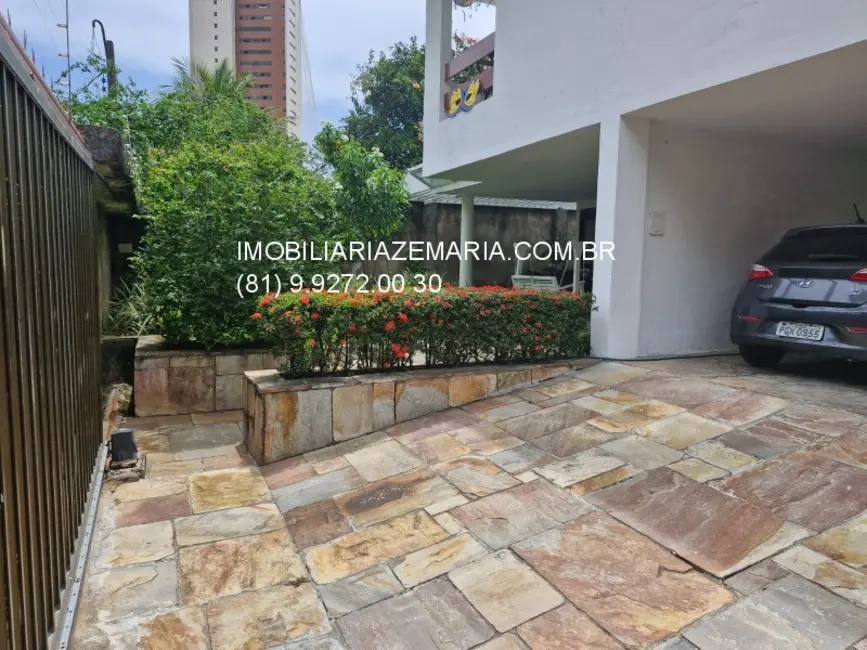 Casa com 3 quartos à venda, 610m2 em Poço, Recife - PE - imagem 3 Foto 3 de Casa com 3 quartos à venda, 610m2 em Poço, Recife - PE
