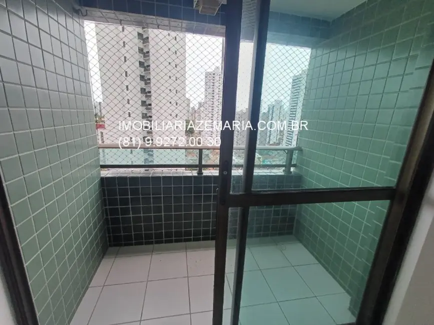 Foto 2 de Apartamento com 3 quartos à venda, 67m2 em Torre, Recife - PE