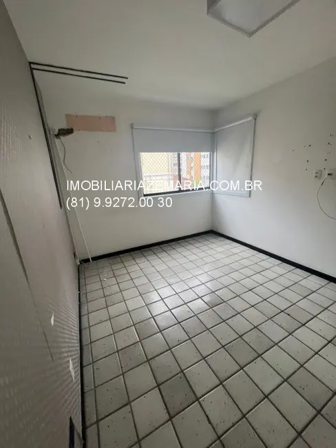 Foto 5 de Apartamento com 4 quartos à venda, 167m2 em Boa Vista, Recife - PE