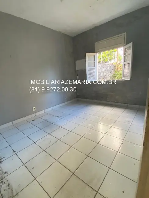 Casa com 3 quartos à venda, 400m2 em Madalena, Recife - PE - imagem 4 Foto 4 de Casa com 3 quartos à venda, 400m2 em Madalena, Recife - PE