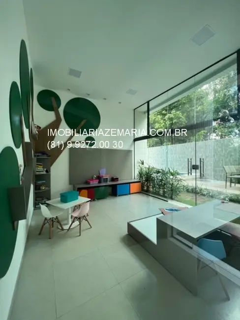 Foto 9 de Apartamento com 4 quartos à venda, 135m2 em Casa Forte, Recife - PE