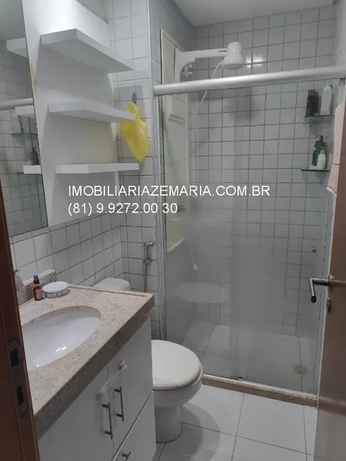 Foto 4 de Apartamento com 3 quartos à venda, 80m2 em Madalena, Recife - PE