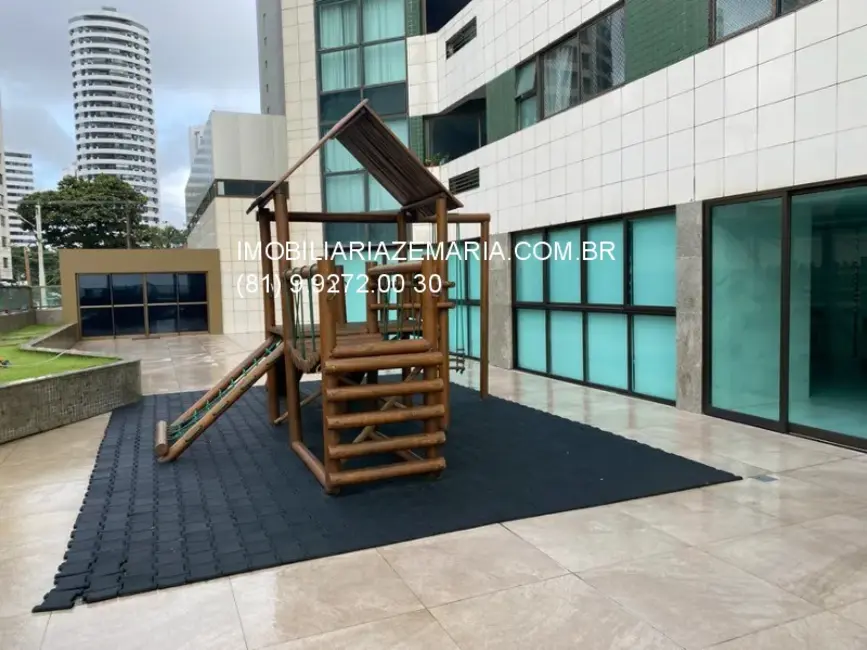 Foto 8 de Apartamento com 4 quartos à venda, 240m2 em Boa Viagem, Recife - PE