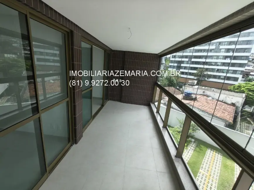 Foto 1 de Apartamento com 4 quartos à venda, 135m2 em Casa Forte, Recife - PE