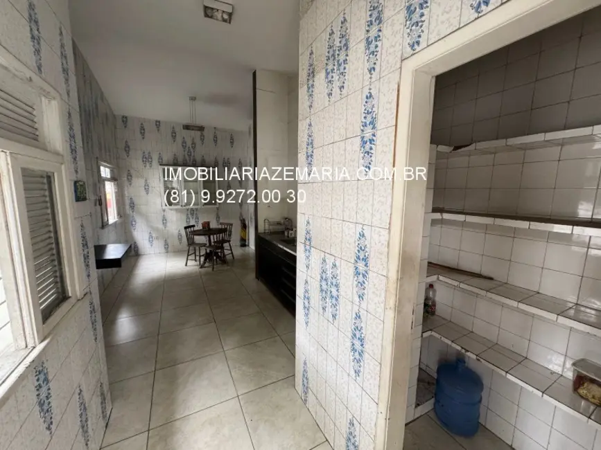 Foto 2 de Casa com 4 quartos à venda, 350m2 em Parnamirim, Recife - PE