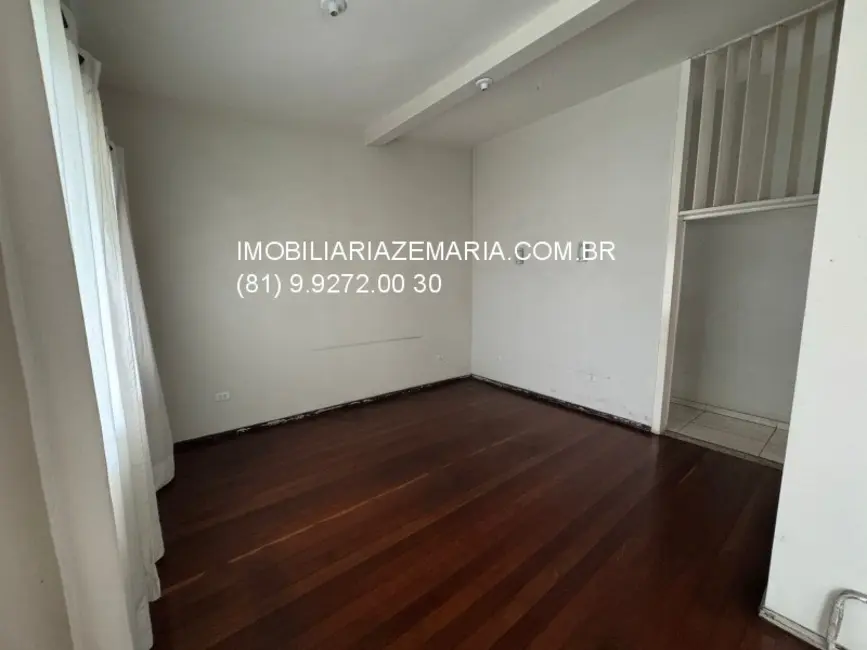 Casa com 4 quartos à venda, 350m2 em Parnamirim, Recife - PE - imagem 9 Foto 9 de Casa com 4 quartos à venda, 350m2 em Parnamirim, Recife - PE
