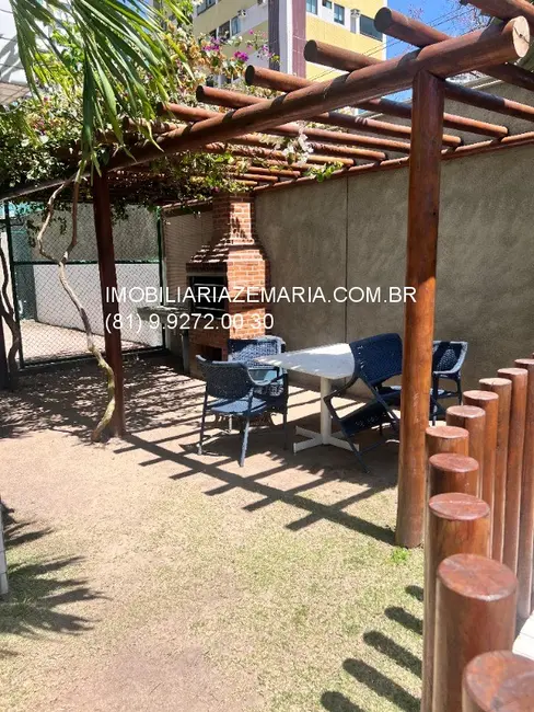 Foto 9 de Apartamento com 4 quartos à venda, 120m2 em Encruzilhada, Recife - PE