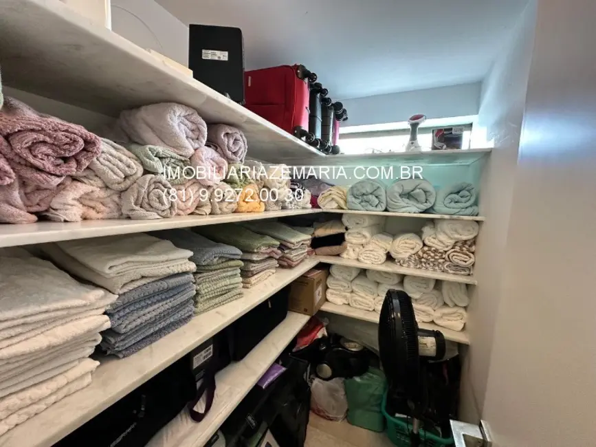 Apartamento com 4 quartos à venda, 266m2 em Casa Forte, Recife - PE - imagem 9 Foto 9 de Apartamento com 4 quartos à venda, 266m2 em Casa Forte, Recife - PE