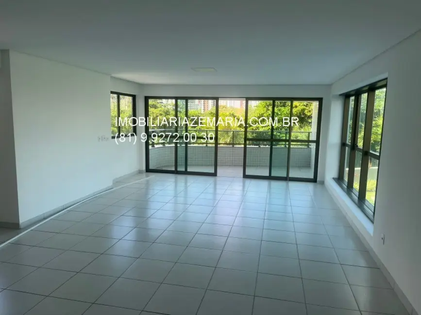 Foto 4 de Apartamento com 4 quartos à venda, 230m2 em Torre, Recife - PE