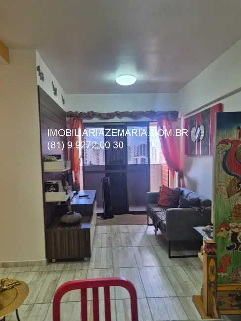 Foto 3 de Apartamento com 2 quartos à venda, 53m2 em Torre, Recife - PE
