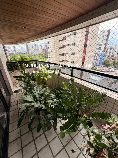 Foto 8 de Apartamento com 3 quartos à venda, 125m2 em Tamarineira, Recife - PE
