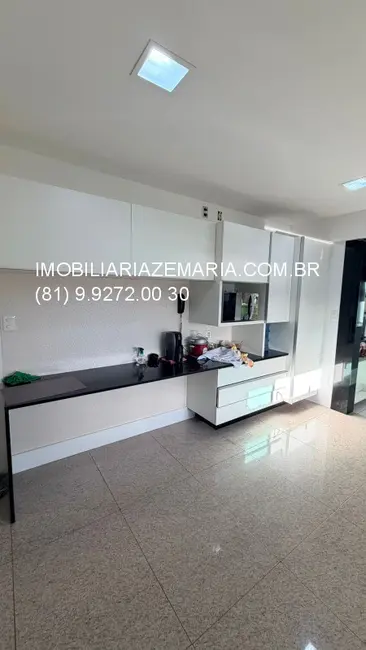 Foto 2 de Apartamento com 4 quartos à venda, 204m2 em Jaqueira, Recife - PE