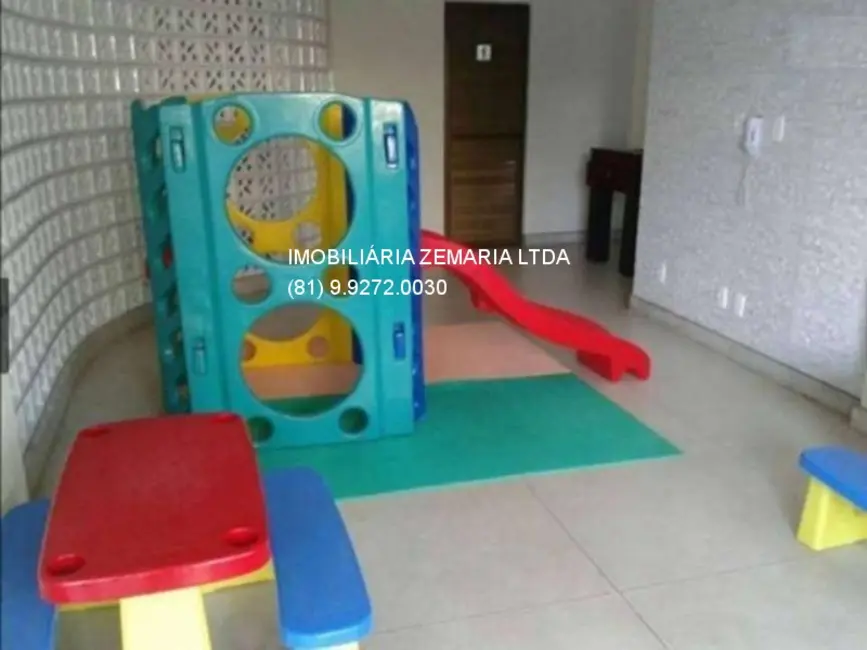 Foto 9 de Apartamento com 3 quartos à venda, 70m2 em Madalena, Recife - PE
