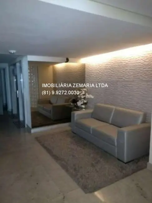 Foto 3 de Apartamento com 3 quartos à venda, 70m2 em Madalena, Recife - PE