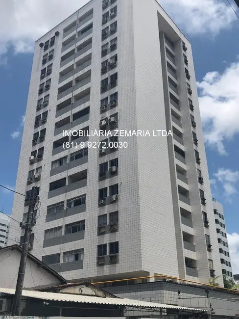 Foto 1 de Apartamento com 2 quartos à venda, 76m2 em Madalena, Recife - PE