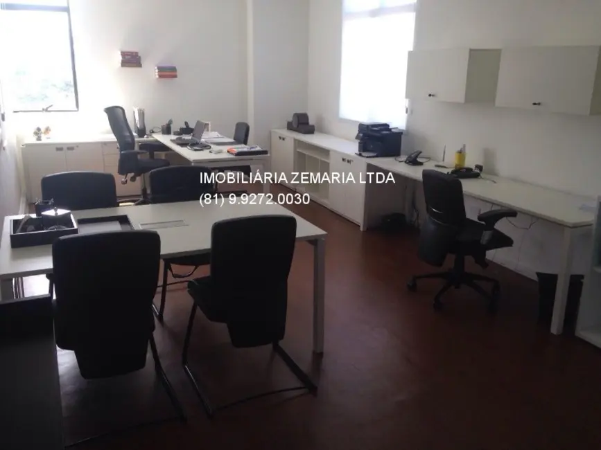 Foto 1 de Sala Comercial à venda e para alugar, 31m2 em Pina, Recife - PE