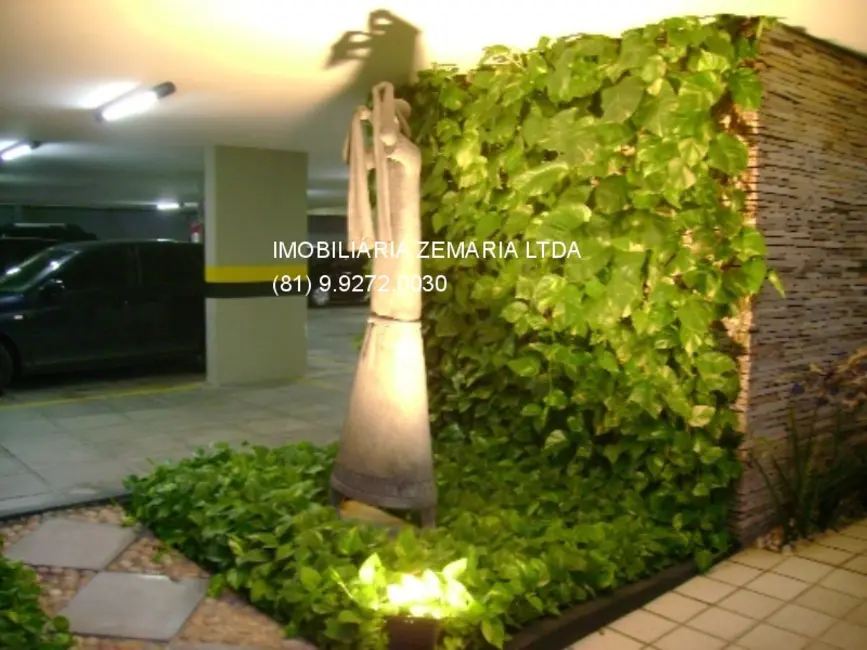 Apartamento com 2 quartos à venda, 65m2 em Boa Viagem, Recife - PE - imagem 3 Foto 3 de Apartamento com 2 quartos à venda, 65m2 em Boa Viagem, Recife - PE