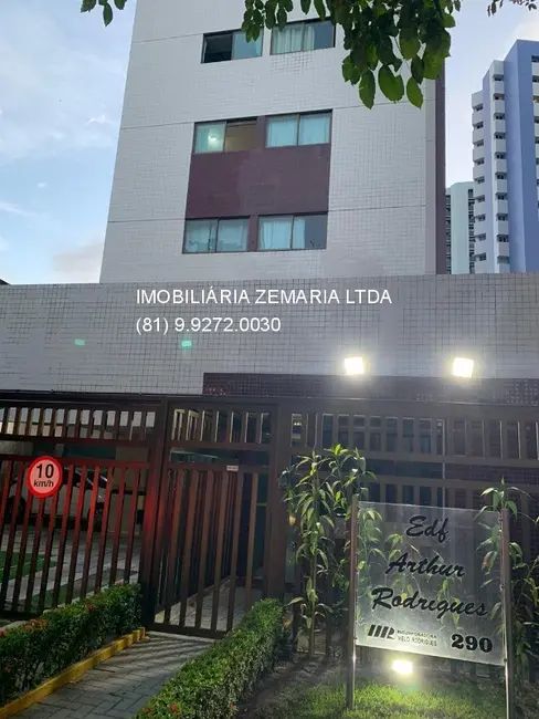 Foto 2 de Apartamento com 1 quarto para alugar, 38m2 em Espinheiro, Recife - PE