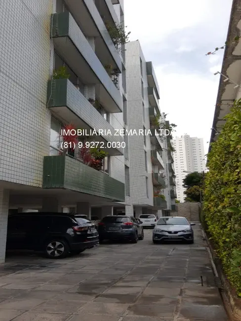 Foto 2 de Apartamento com 2 quartos à venda, 84m2 em Casa Forte, Recife - PE