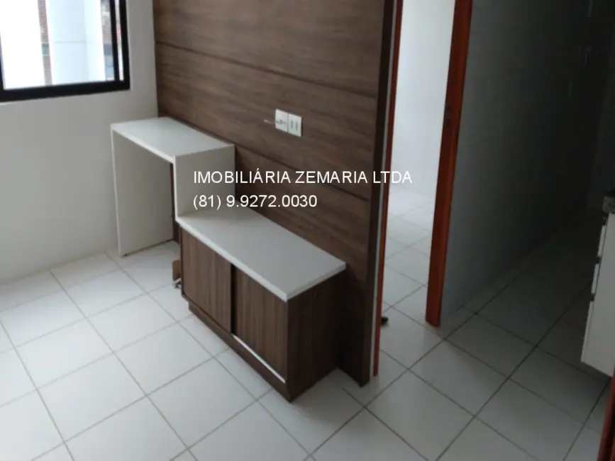 Foto 2 de Apartamento com 1 quarto à venda, 30m2 em Casa Forte, Recife - PE