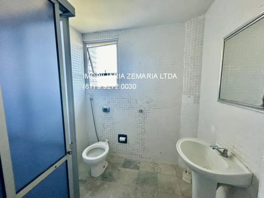 Foto 9 de Apartamento com 3 quartos à venda, 163m2 em Derby, Recife - PE