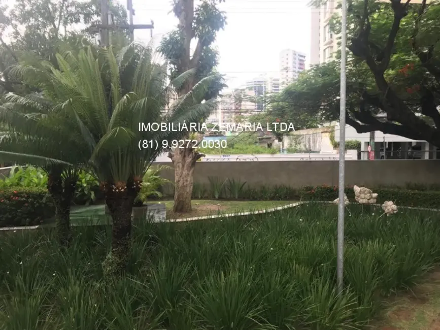 Foto 6 de Apartamento com 4 quartos à venda, 198m2 em Jaqueira, Recife - PE