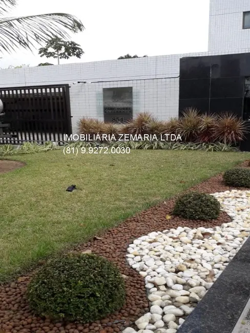 Foto 2 de Apartamento com 2 quartos à venda, 44m2 em Torre, Recife - PE
