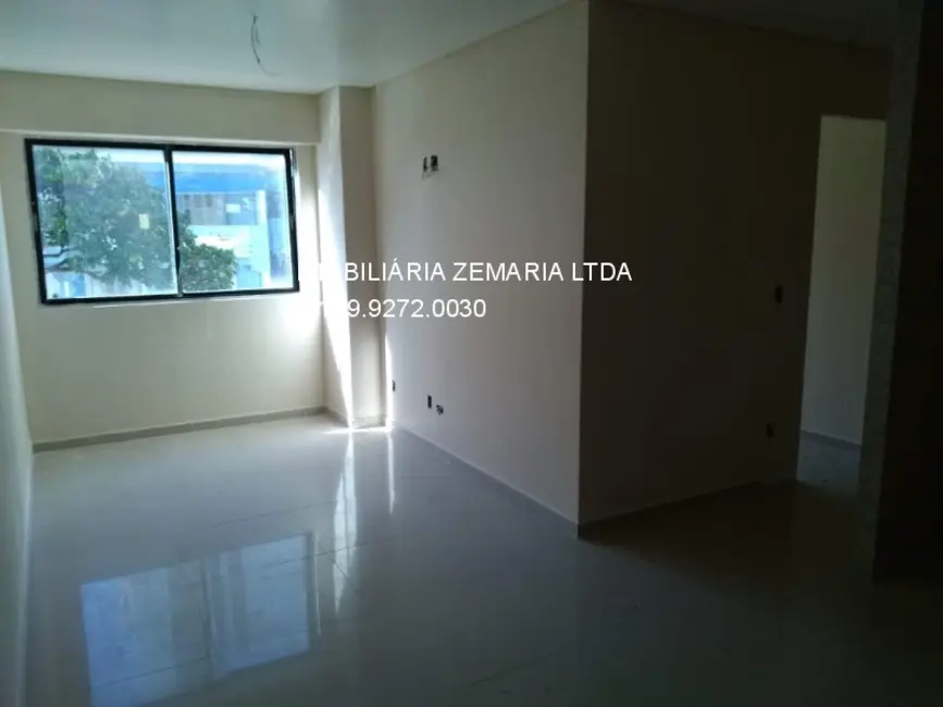 Apartamento com 2 quartos à venda, 46m2 em Boa Viagem, Recife - PE - imagem 3 Foto 3 de Apartamento com 2 quartos à venda, 46m2 em Boa Viagem, Recife - PE