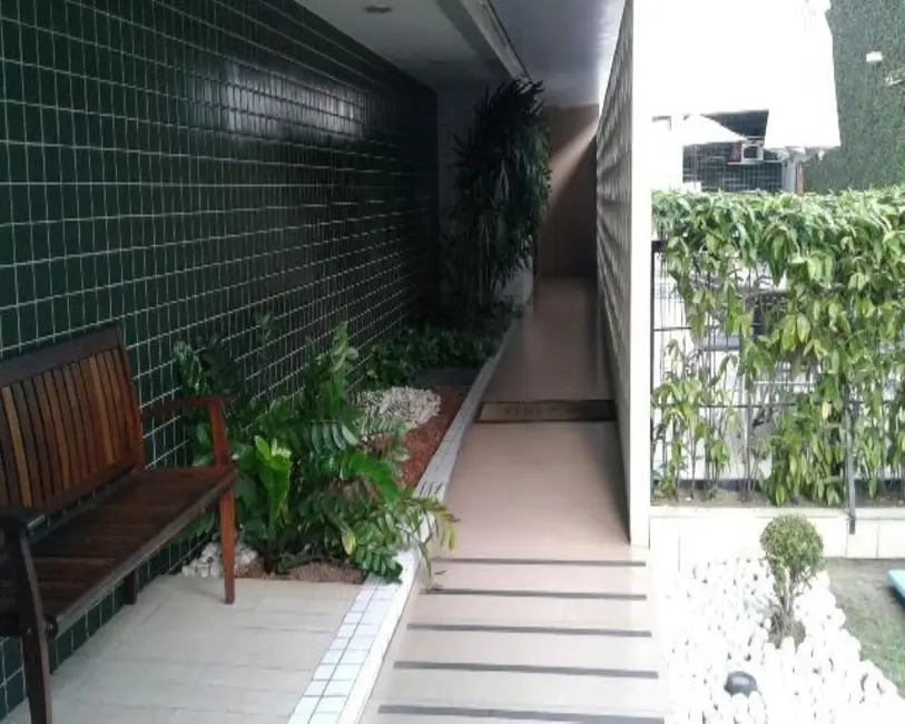 Foto 3 de Apartamento com 2 quartos à venda, 67m2 em Rosarinho, Recife - PE