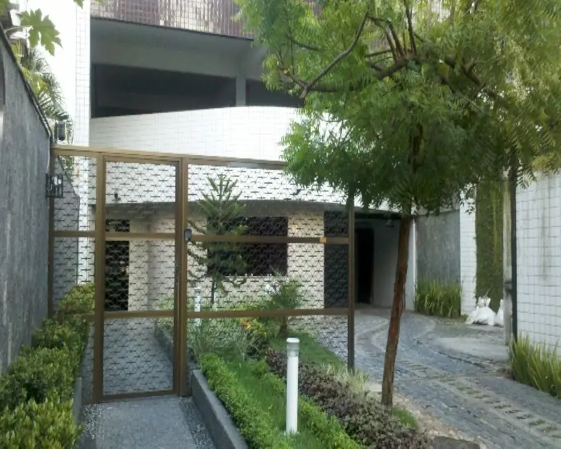 Foto 2 de Apartamento com 3 quartos à venda, 92m2 em Aflitos, Recife - PE