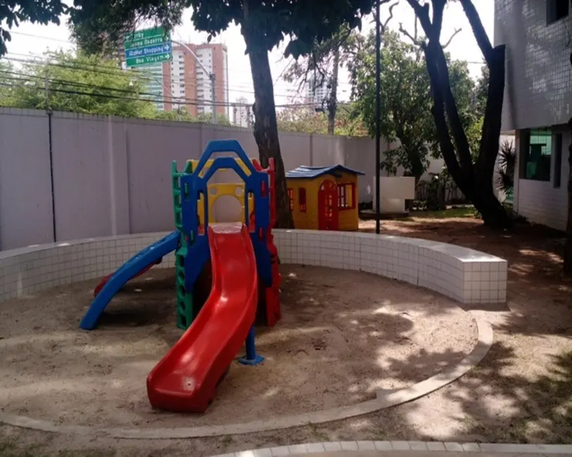 Foto 4 de Apartamento com 4 quartos à venda, 166m2 em Ilha do Retiro, Recife - PE