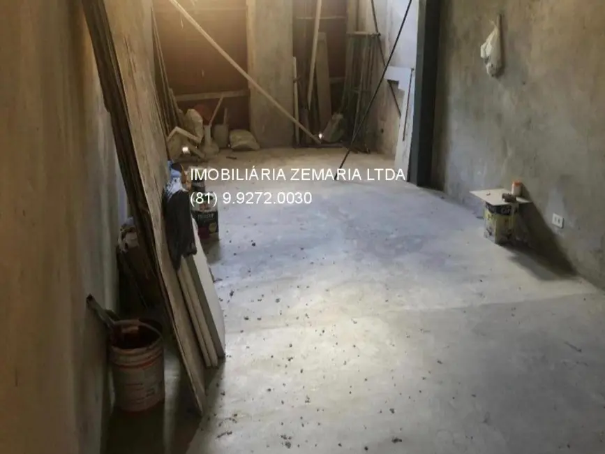 Armazém / Galpão à venda e para alugar, 415m2 em Recife - PE - imagem 3 Foto 3 de Armazém / Galpão à venda e para alugar, 415m2 em Recife - PE