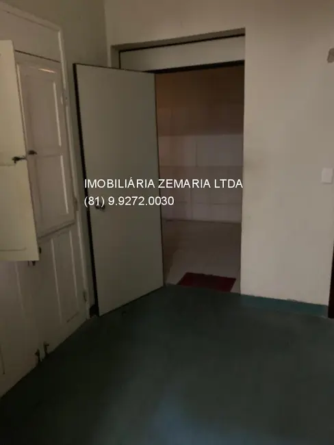 Sala Comercial com 8 quartos à venda, 360m2 em Santo Amaro, Recife - PE - imagem 4 Foto 4 de Sala Comercial com 8 quartos à venda, 360m2 em Santo Amaro, Recife - PE