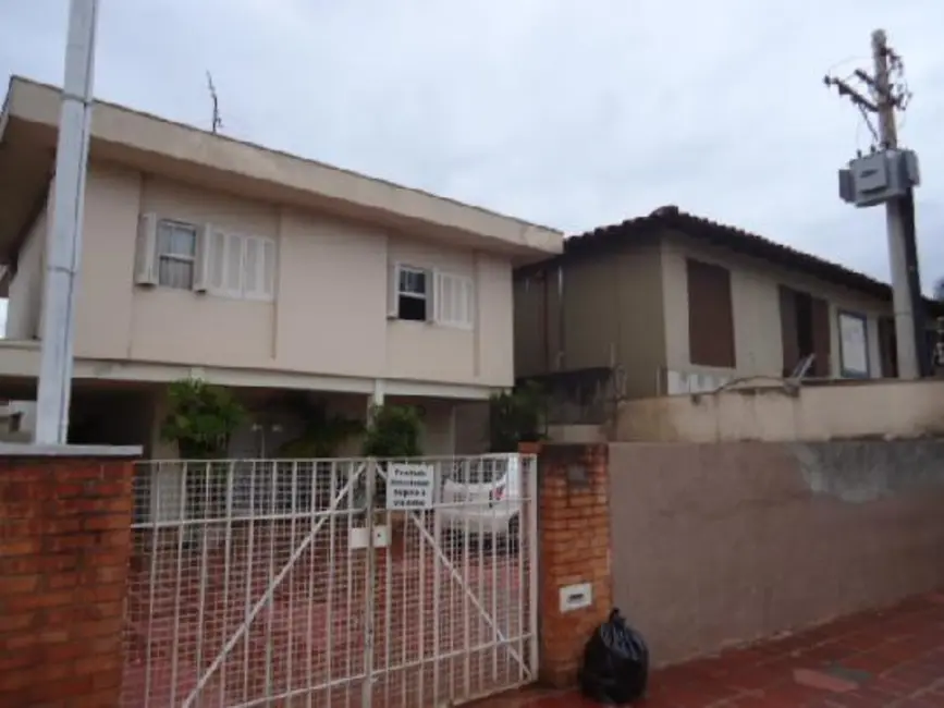 Foto 1 de Casa com 3 quartos à venda, 151m2 em Ribeirao Preto - SP