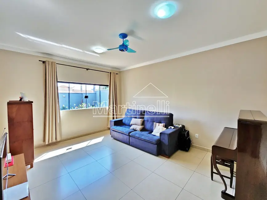 Foto 1 de Casa com 3 quartos à venda, 220m2 em Ribeirao Preto - SP