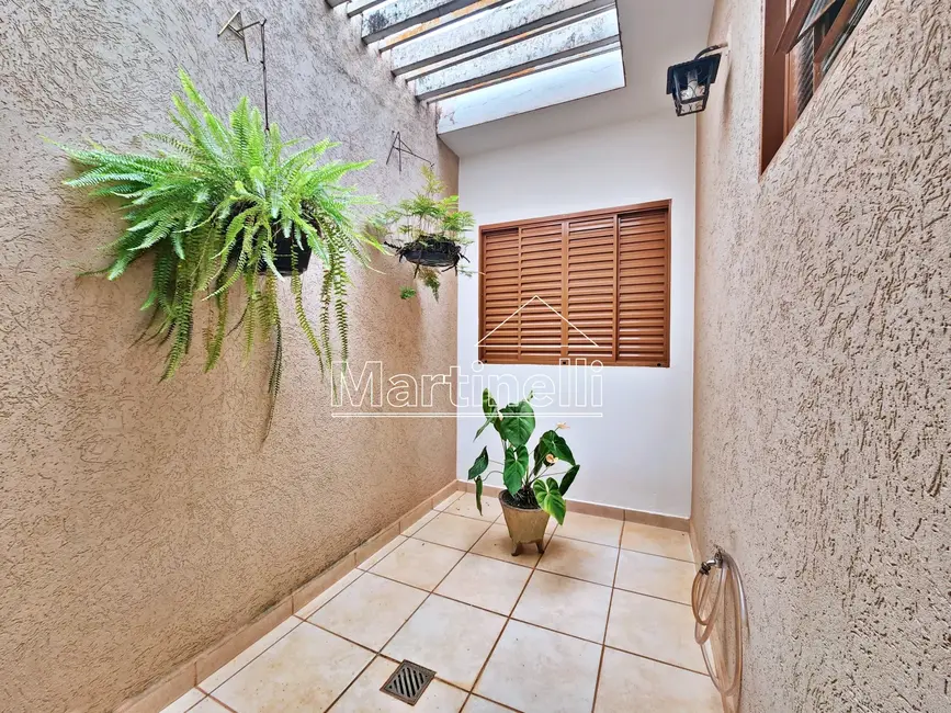 Foto 2 de Casa com 4 quartos à venda, 204m2 em Ribeirao Preto - SP