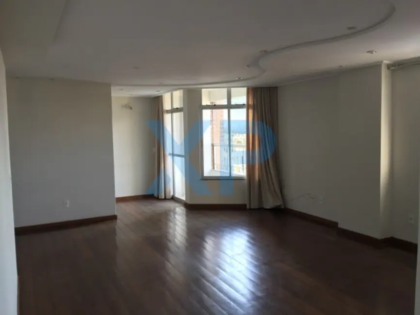 Foto 2 de Apartamento com 4 quartos à venda, 240m2 em Centro, Divinopolis - MG