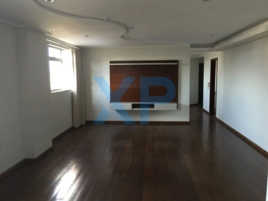 Foto 1 de Apartamento com 4 quartos à venda, 240m2 em Centro, Divinopolis - MG