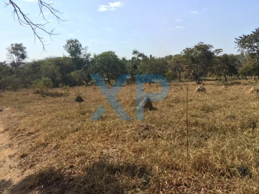 Sítio / Rancho com 3 quartos à venda, 300m2 em Divinopolis - MG - imagem 3 Foto 3 de Sítio / Rancho com 3 quartos à venda, 300m2 em Divinopolis - MG