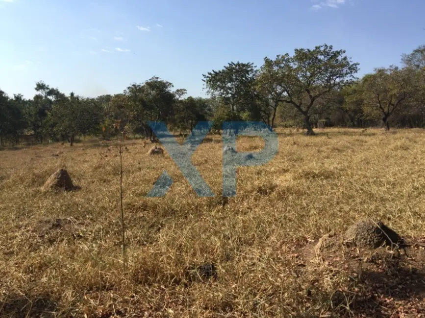 Sítio / Rancho com 3 quartos à venda, 300m2 em Divinopolis - MG - imagem 4 Foto 4 de Sítio / Rancho com 3 quartos à venda, 300m2 em Divinopolis - MG