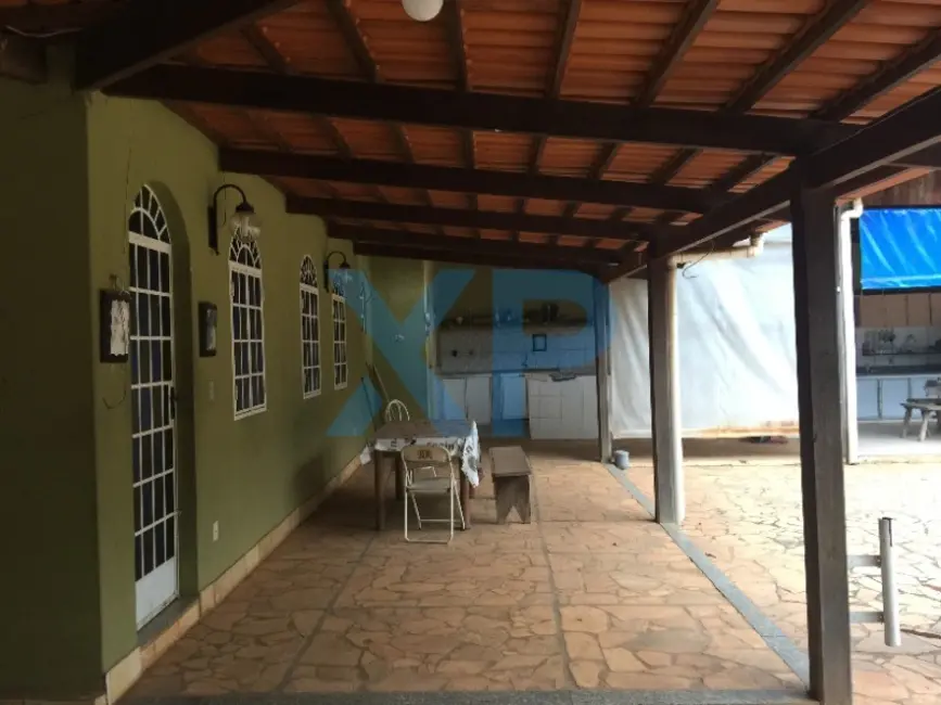 Foto 2 de Chácara com 3 quartos à venda, 250m2 em Divinopolis - MG