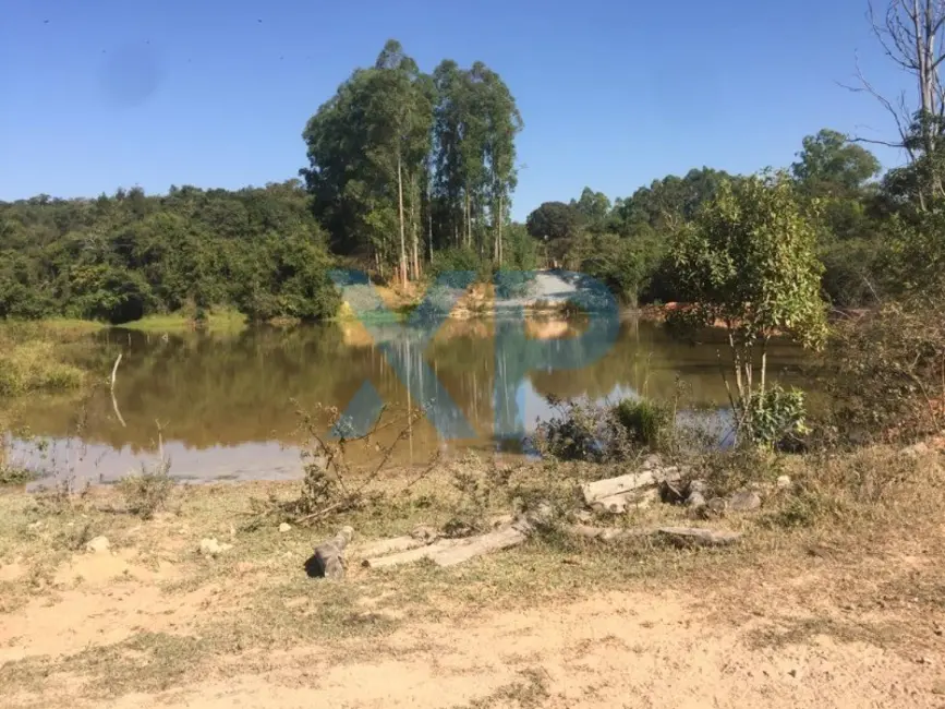 Foto 1 de Fazenda / Haras com 2 quartos à venda, 90m2 em Sao Sebastiao Do Oeste - MG
