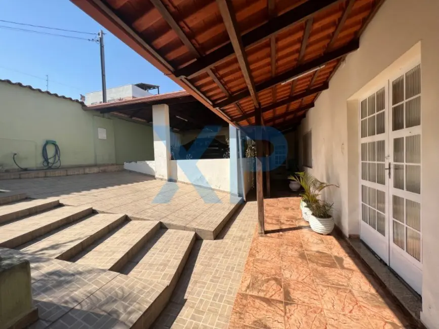 Casa com 3 quartos à venda, 341m2 em Vila Romana, Divinopolis - MG - imagem 6 Foto 6 de Casa com 3 quartos à venda, 341m2 em Vila Romana, Divinopolis - MG