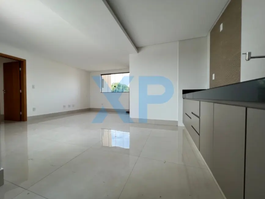 Foto 1 de Apartamento com 3 quartos à venda, 100m2 em Levindo Paula Pereira, Divinopolis - MG