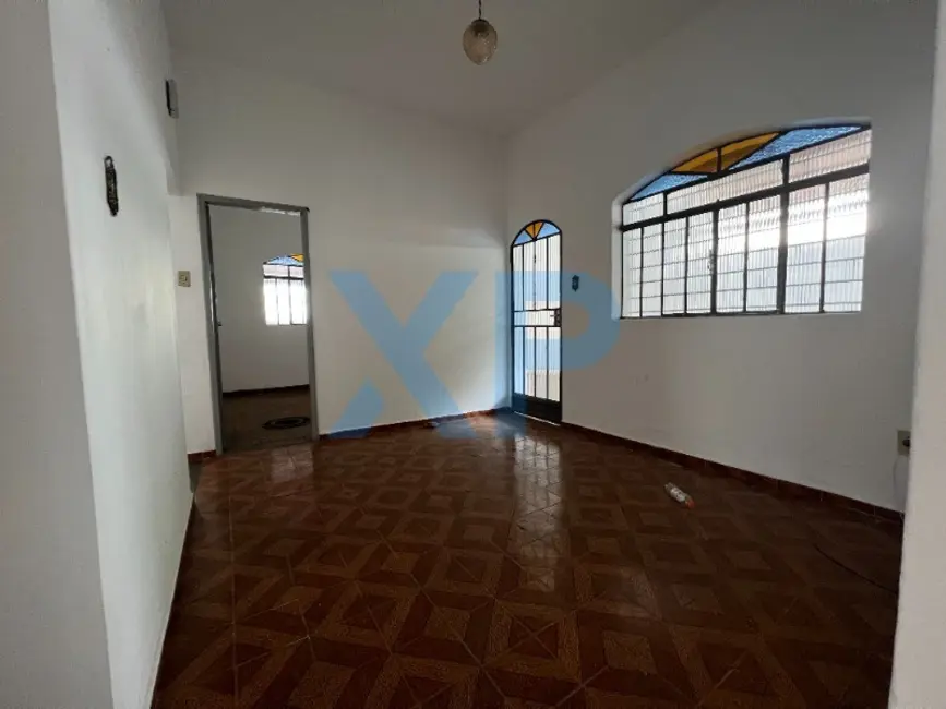 Sala Comercial com 3 quartos à venda, 90m2 em Centro, Divinopolis - MG - imagem 9 Foto 9 de Sala Comercial com 3 quartos à venda, 90m2 em Centro, Divinopolis - MG