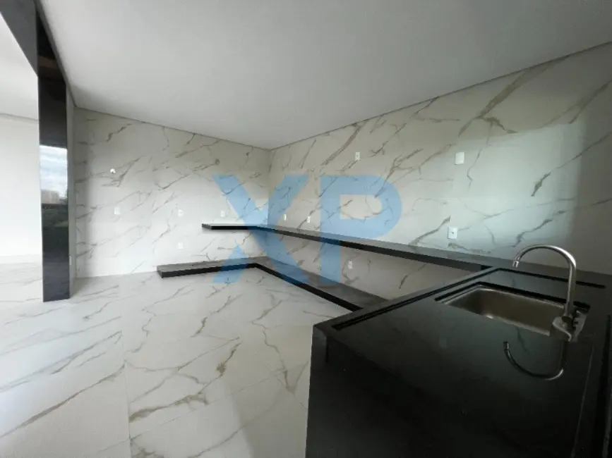 Foto 8 de Apartamento com 3 quartos à venda, 143m2 em Sidil, Divinopolis - MG