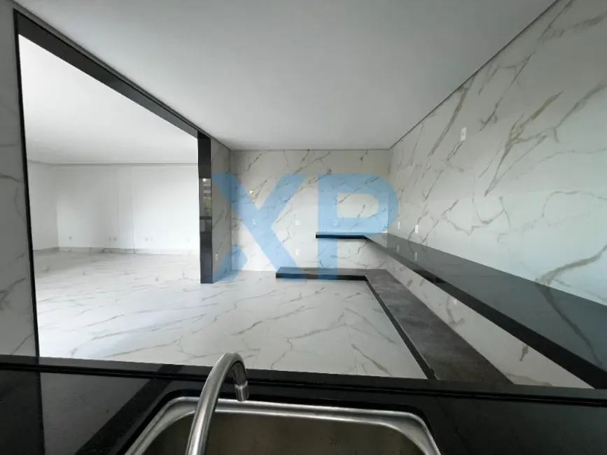 Foto 9 de Apartamento com 3 quartos à venda, 143m2 em Sidil, Divinopolis - MG