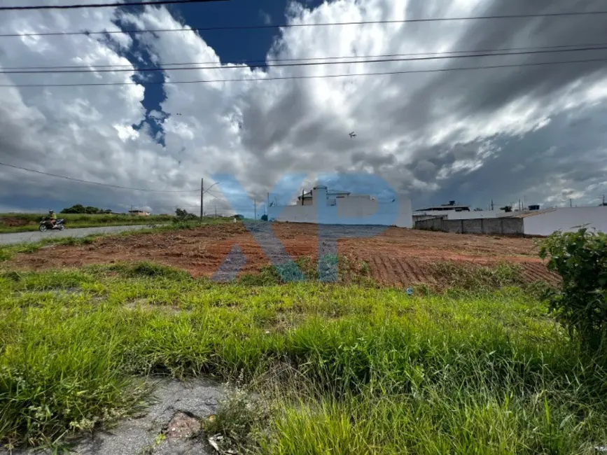 Foto 1 de Terreno / Lote à venda, 294m2 em Divinopolis - MG