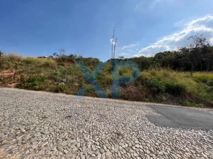 Terreno / Lote à venda, 300m2 em Divinopolis - MG - imagem 4 Foto 4 de Terreno / Lote à venda, 300m2 em Divinopolis - MG